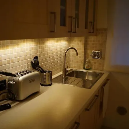 Apartamento Lovely Nel Centro Storico Di