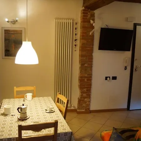 Apartment Lovely Nel Centro Storico Di *