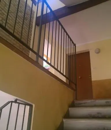 Lovely Nel Centro Storico Di Appartamento