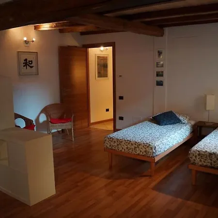 Apartment Lovely Nel Centro Storico Di Bologna