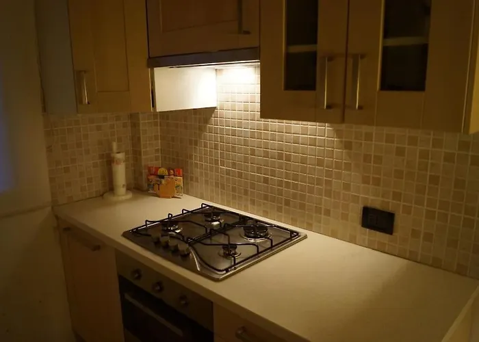 شقة Lovely Nel Centro Storico Di