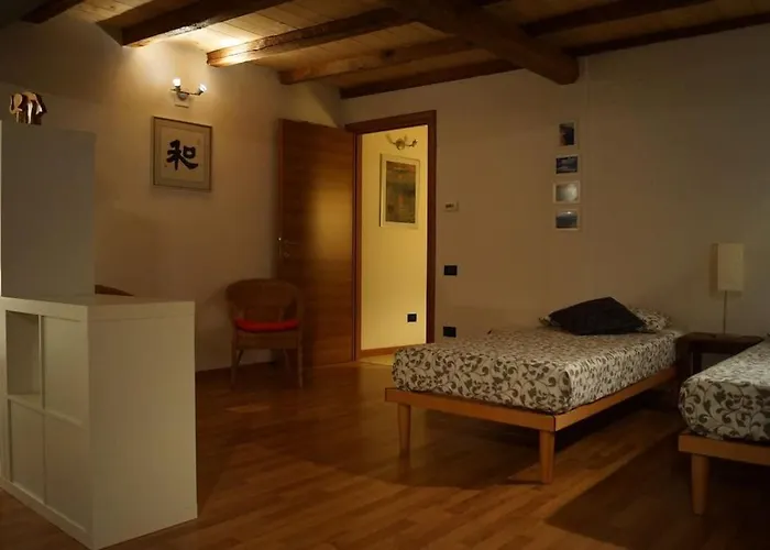 Lovely Nel Centro Storico Di شقة بولونيا